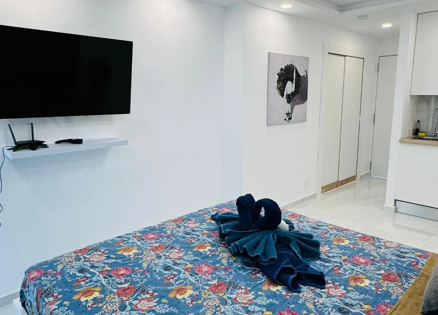 Paraiso Ponderosa, Lovely Estudio Las Americas Playa Fanabe Apartment
